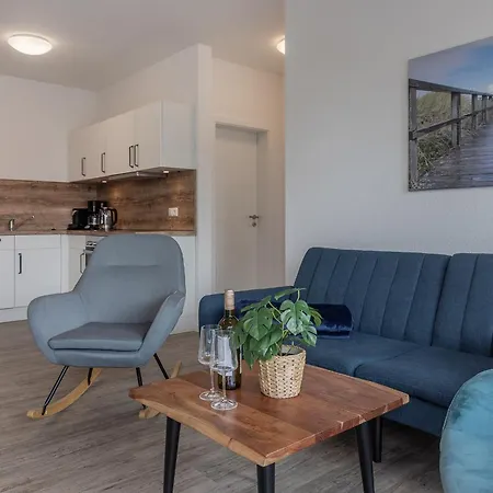 Apartment Wittmunder Strasse 24a 50235 *